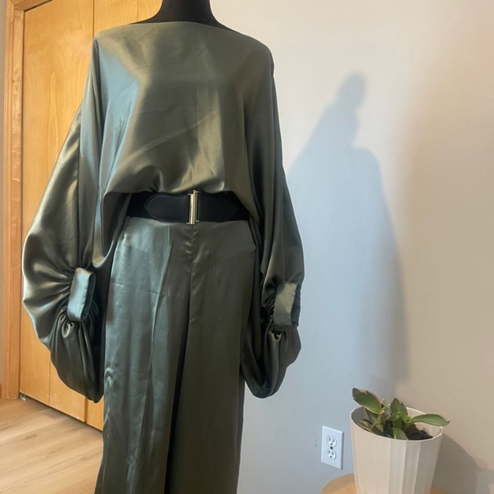 Elegant Green Satin Pant Set with Top. Please Note …. belt is not included